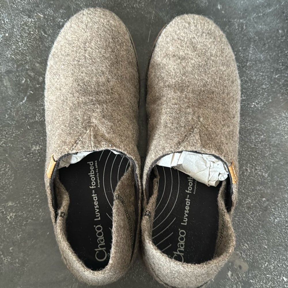 Chaco Revel Show (House Slipper) Natural Brown Size 10.5
